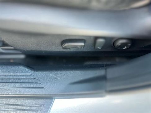 Used 2022 Subaru Outback Limited image 38