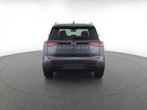 Used 2024 Nissan Pathfinder SV image 7