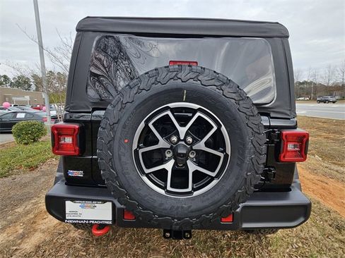 New 2025 Jeep Wrangler Rubicon image 4