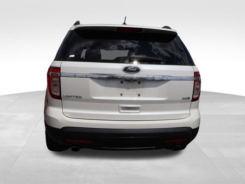 Used 2014 Ford Explorer Limited w/ Equipment Group 302A AWD/4WD image 10