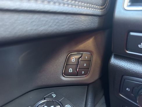 Used 2020 Ford Expedition Max Limited w/ Equipment Group 301A image 8