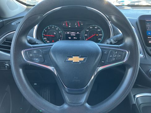Used 2019 Chevrolet Malibu LT w/ Driver Confidence Package image 20