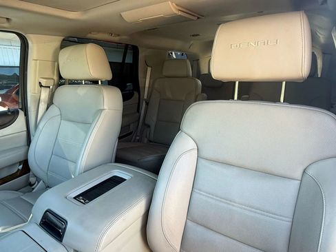 Used 2015 GMC Yukon Denali w/ Open Road Package image 18