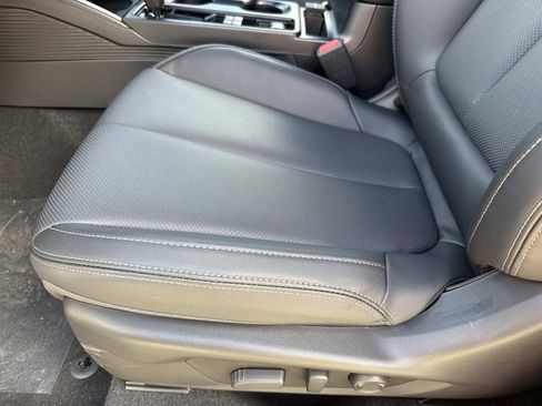 New 2026 Subaru Outback Limited image 25