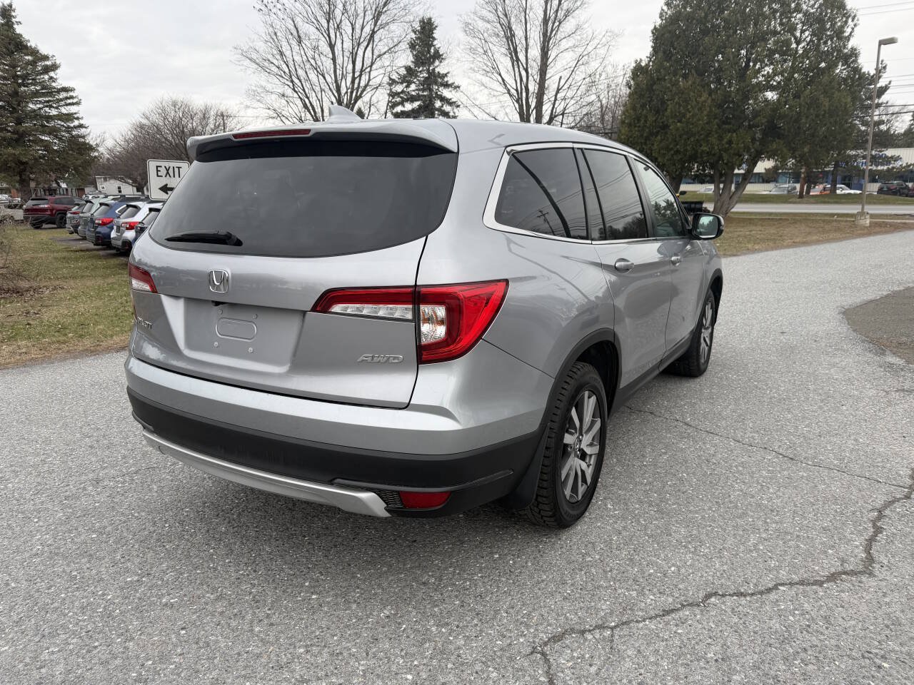 Used 2021 Honda Pilot EX image 5