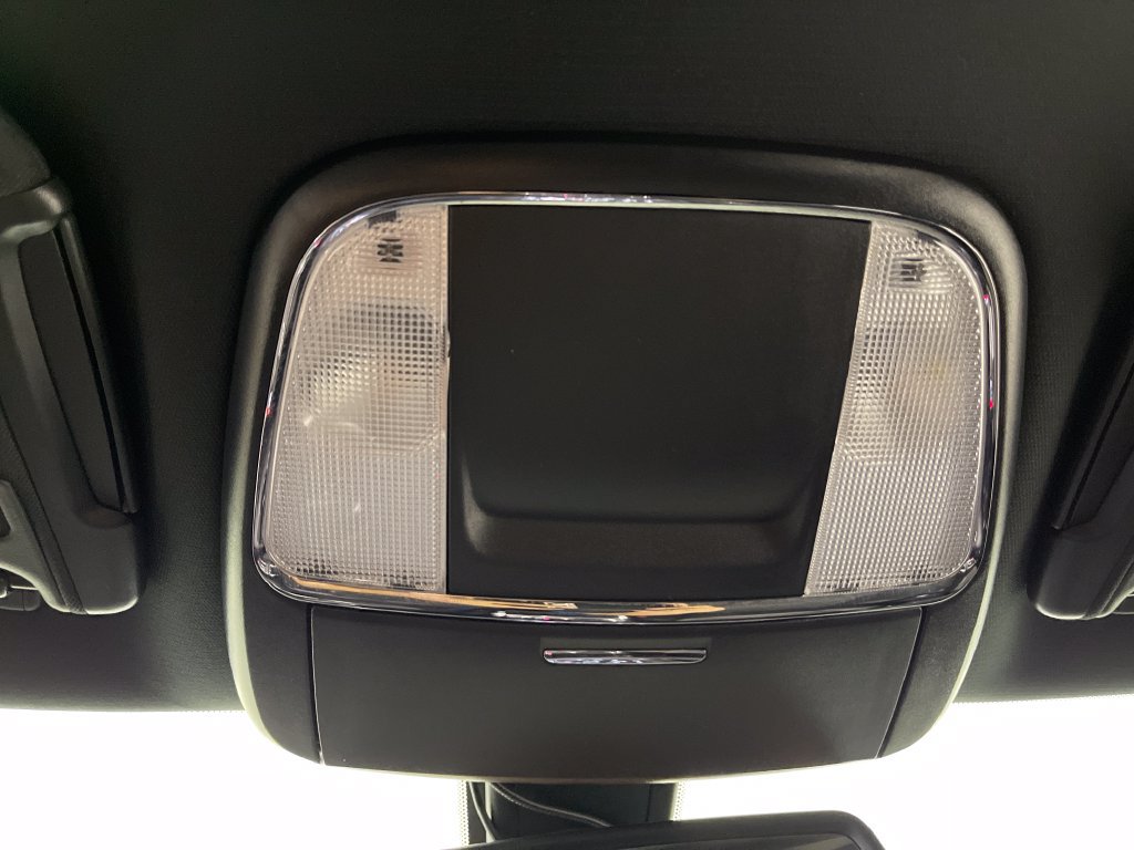 Used 2023 Dodge Charger SXT AWD/4WD image 29
