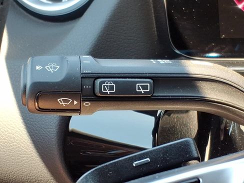 Certified 2025 Mercedes-Benz GLA 250 4MATIC image 22