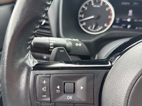 Certified 2022 Nissan Rogue SV w/ SV Premium Package image 31