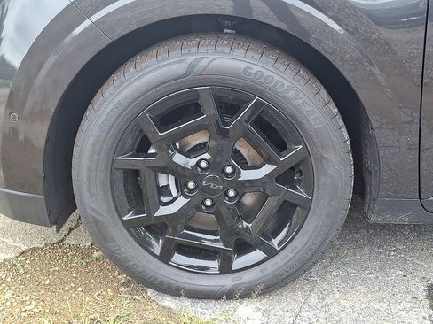 New 2026 Kia Carnival SX Prestige image 5