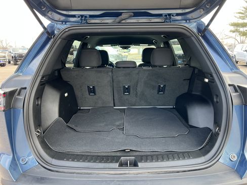 Certified 2025 Chevrolet Equinox LT w/ Safety and Technology Package image 10