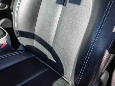 Used 2022 Chrysler Pacifica Touring-L image 21