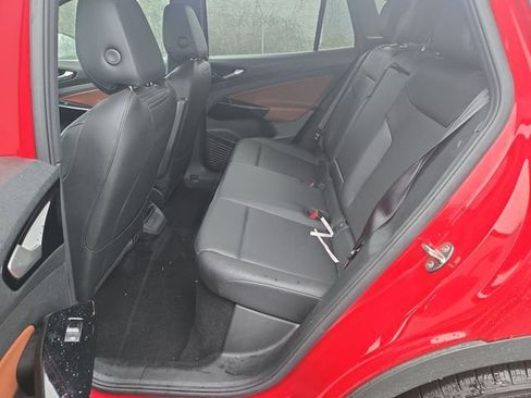 Used 2021 Volkswagen ID.4 Pro S w/ Gradient Package image 11