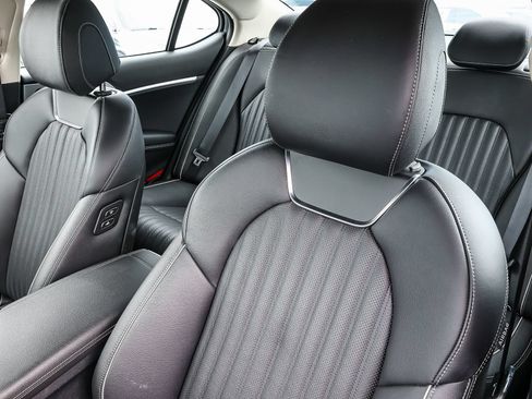 Used 2026 Genesis G70 2.5T Prestige RWD image 26