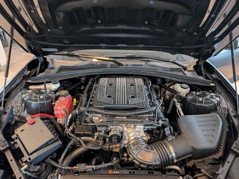 Used 2024 Chevrolet Camaro ZL1 RWD image 4