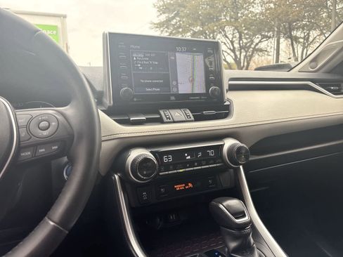Used 2019 Toyota RAV4 Limited w/ Limited Grade Weather Package AWD/4WD image 28