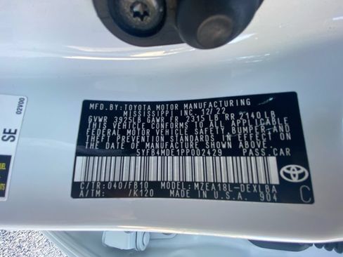 Used 2023 Toyota Corolla LE FWD image 28