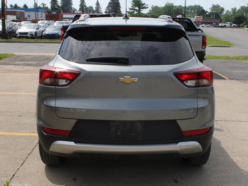 Used 2024 Chevrolet TrailBlazer LT w/ LT Cold Weather Package FWD image 6
