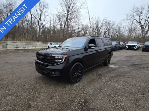 Used 2025 Ford Expedition Max Platinum w/ Stealth Appearance Package AWD/4WD image 1
