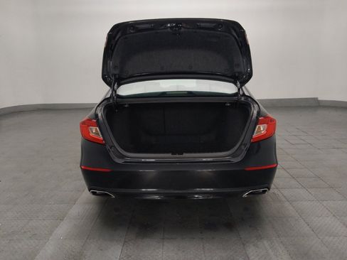 Used 2018 Honda Accord Sport image 29