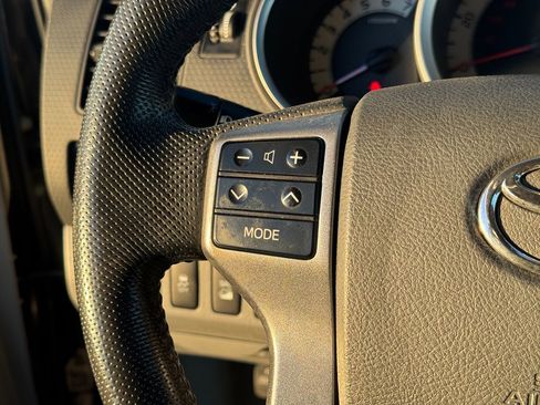 Used 2012 Toyota Tacoma 4x4 Double Cab image 34