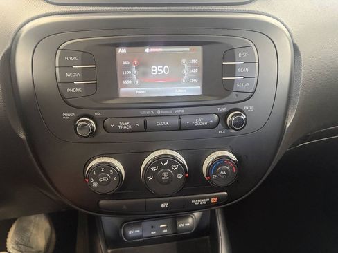 Used 2016 Kia Soul w/ Convenience Package FWD image 15