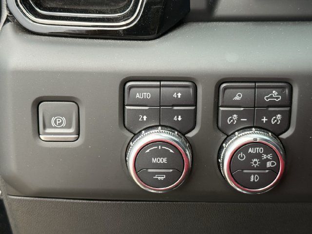 Used 2024 GMC Sierra 2500 AT4 w/ AT4 Premium Plus Package AWD/4WD image 24