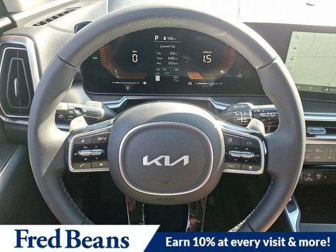 New 2025 Kia Sorento EX w/ EX Panoramic Sunroof Package image 15
