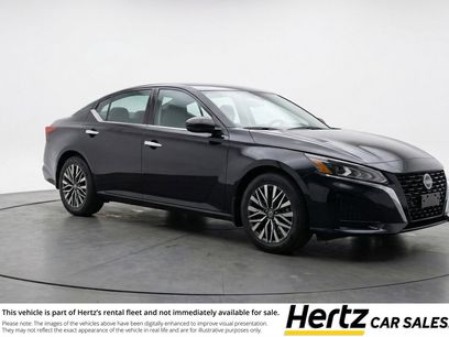 Used 2025 Nissan Altima 2.5 SV