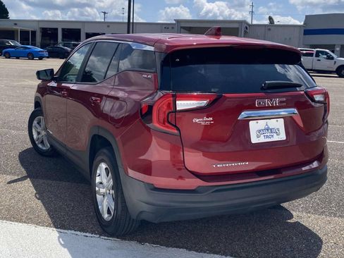 Used 2023 GMC Terrain SLE FWD image 5