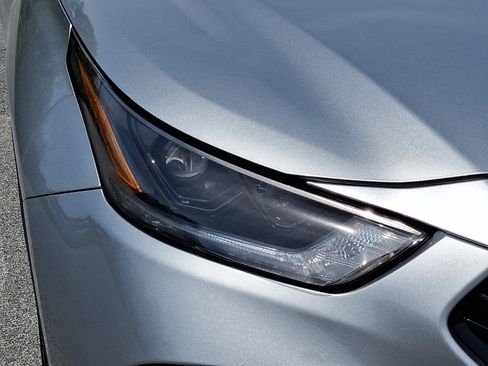 Certified 2021 Toyota Highlander XSE image 10