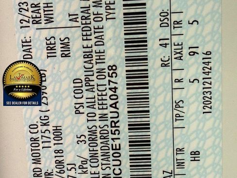 Used 2024 Ford Escape SE image 22