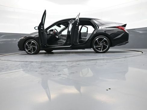 Certified 2023 Hyundai Elantra N Line image 49