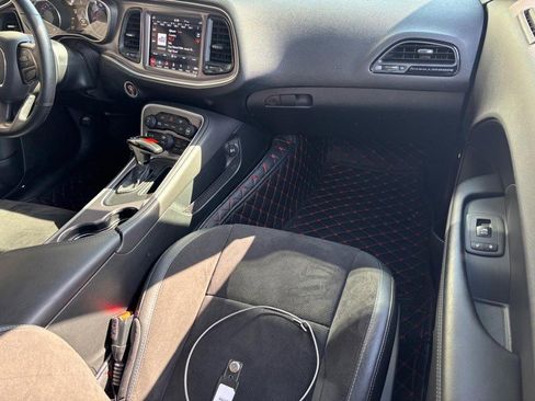 Used 2019 Dodge Challenger R/T Scat Pack w/ Widebody Package RWD image 14