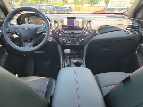 Used 2023 Chevrolet Equinox RS w/ RS Leather Package FWD image 14