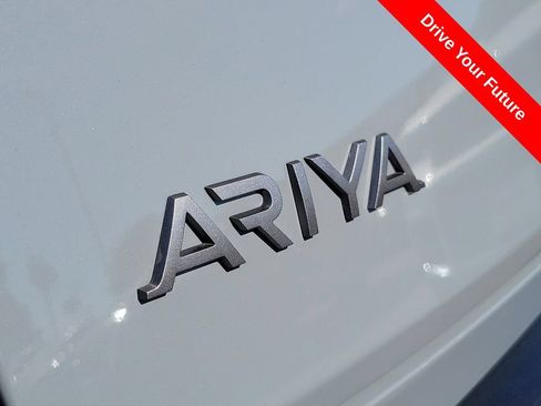 Used 2024 Nissan Ariya FWD image 28