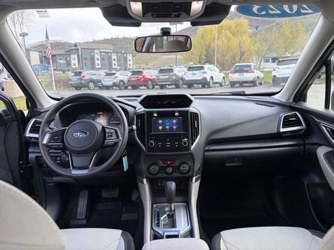 Used 2023 Subaru Forester AWD/4WD image 26