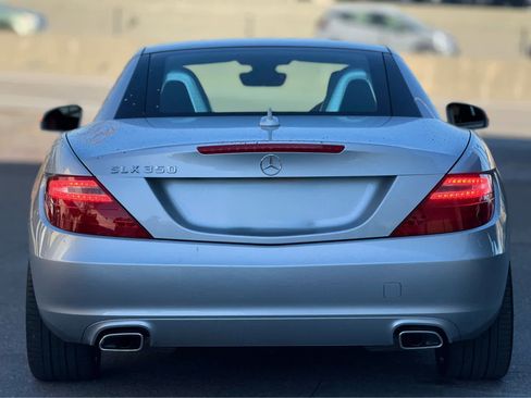 Used 2014 Mercedes-Benz SLK 350 image 4