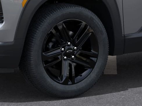 New 2026 Chevrolet TrailBlazer LT w/ Convenience Package AWD/4WD image 9