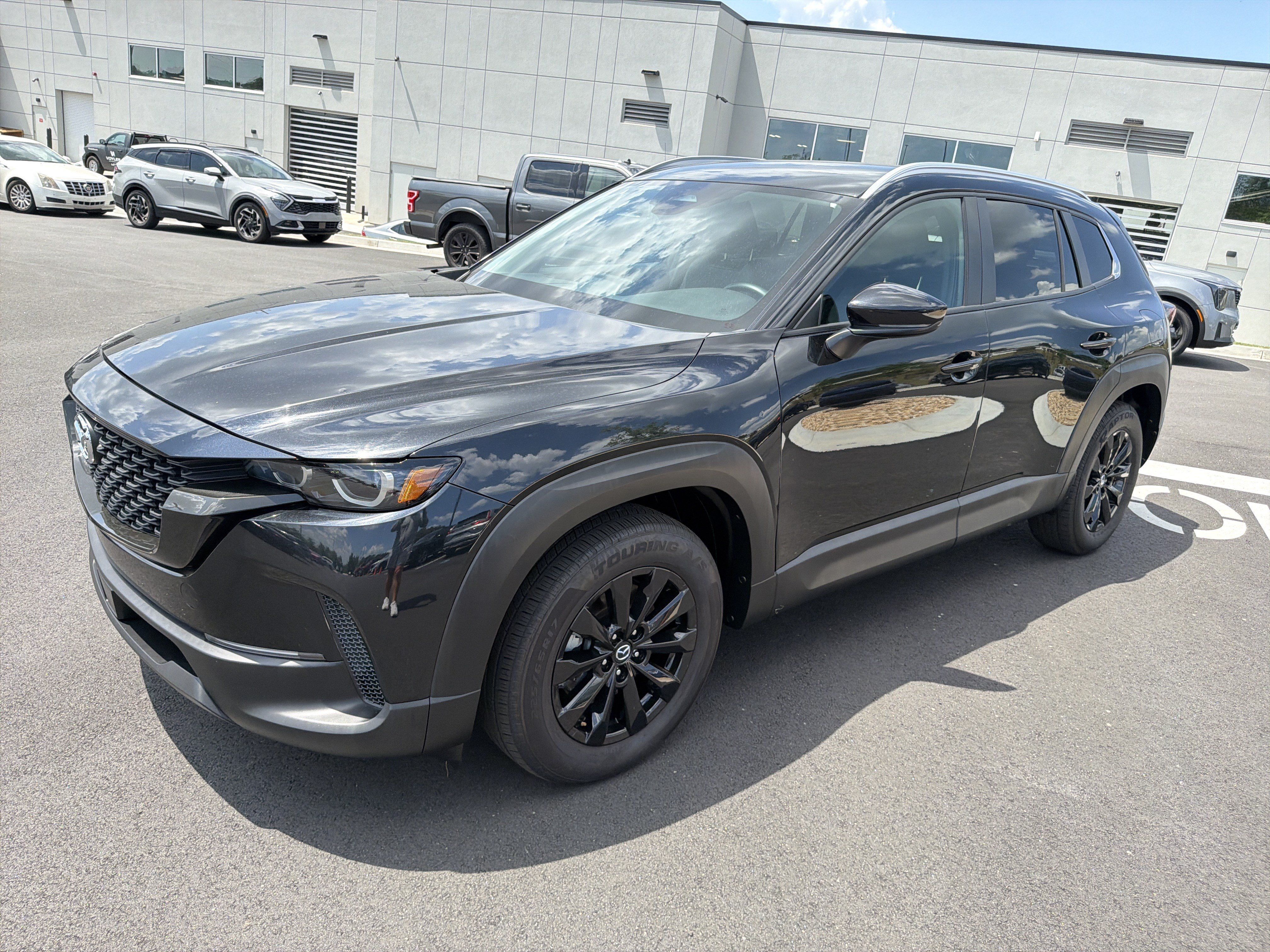 Used 2025 MAZDA CX-50 AWD 2.5 S w/ Preferred Package image 3