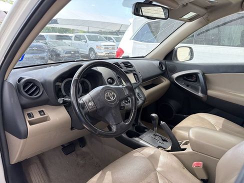 Used 2012 Toyota RAV4 Limited w/ Navigation Value Pkg AWD/4WD image 6