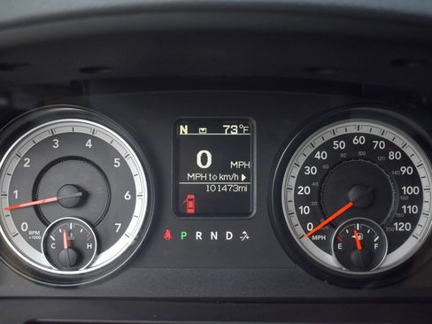 Used 2015 RAM 1500 Express image 18