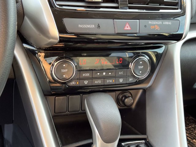 Used 2025 Mitsubishi Eclipse Cross SE AWD/4WD image 29