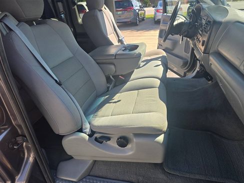 Used 2005 Ford F350 XLT RWD image 22