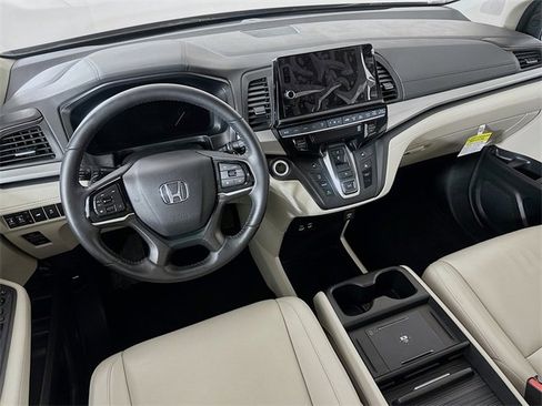 Certified 2025 Honda Odyssey EX-L image 32