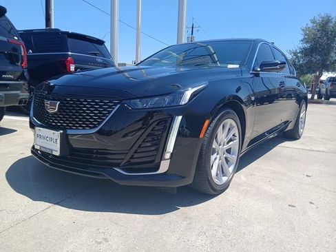 Used 2024 Cadillac CT5 Luxury RWD image 3