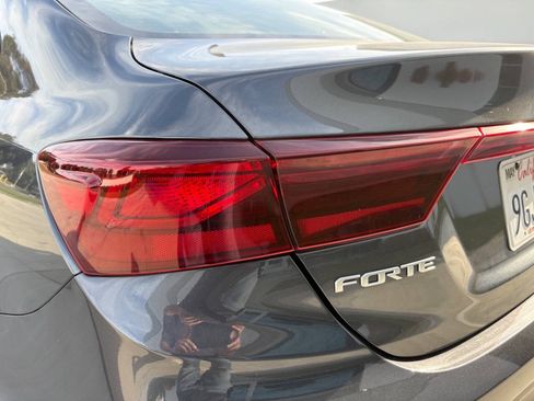 Used 2023 Kia Forte LXS FWD image 15