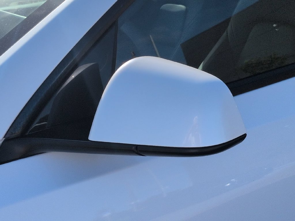 Used 2024 Tesla Model Y Long Range RWD image 14