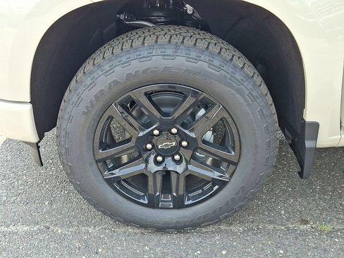 New 2026 Chevrolet Silverado 1500 RST w/ RST All Star Premium Package AWD/4WD image 19