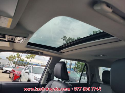 Certified 2023 Toyota 4Runner SR5 Premium image 18