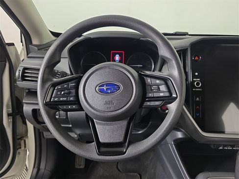 Used 2024 Subaru Crosstrek 2.0i Premium image 10